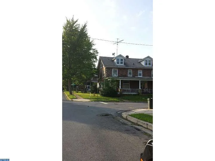 601 March St photo 1