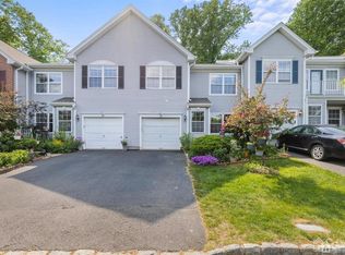 203 Wellington Park Dr, Princeton, NJ