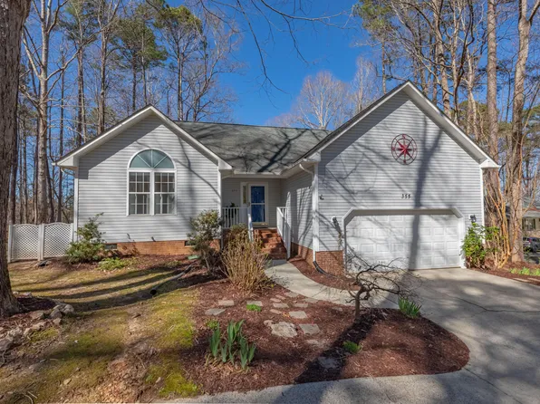 355 Riverstone Dr, Clayton, NC 27527