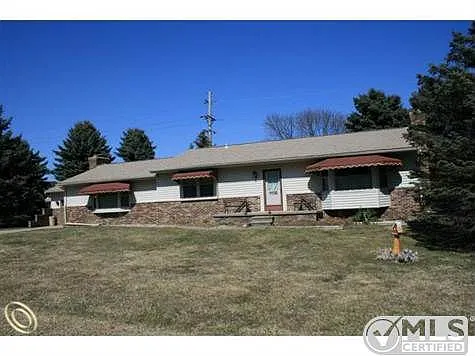 Willow Ln photo 1