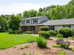 4583 Breezewood Ct, Ann Arbor, MI 48103