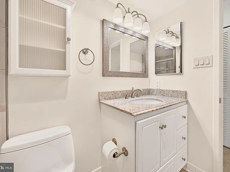 1800 Old Meadow Rd #101 — Photo 57