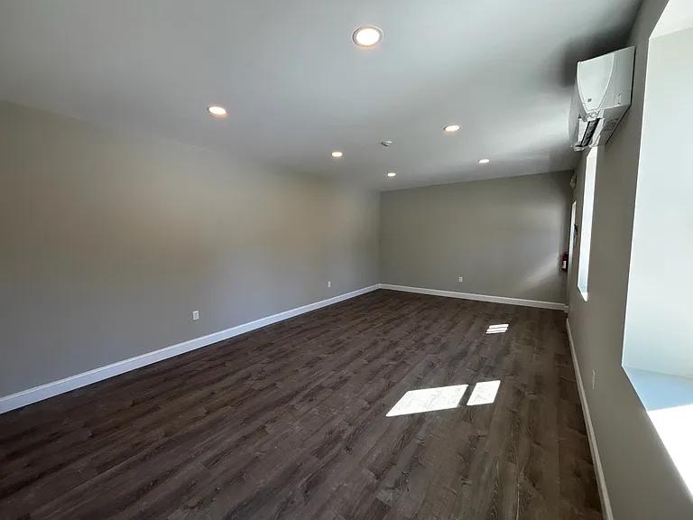 3 Enterprise Ct #B — Photo 10