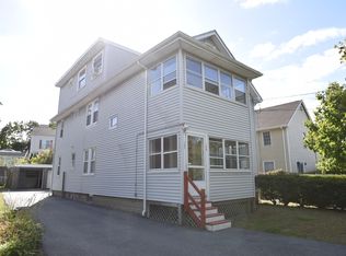 129 Grove St #129, Watertown, MA 02472