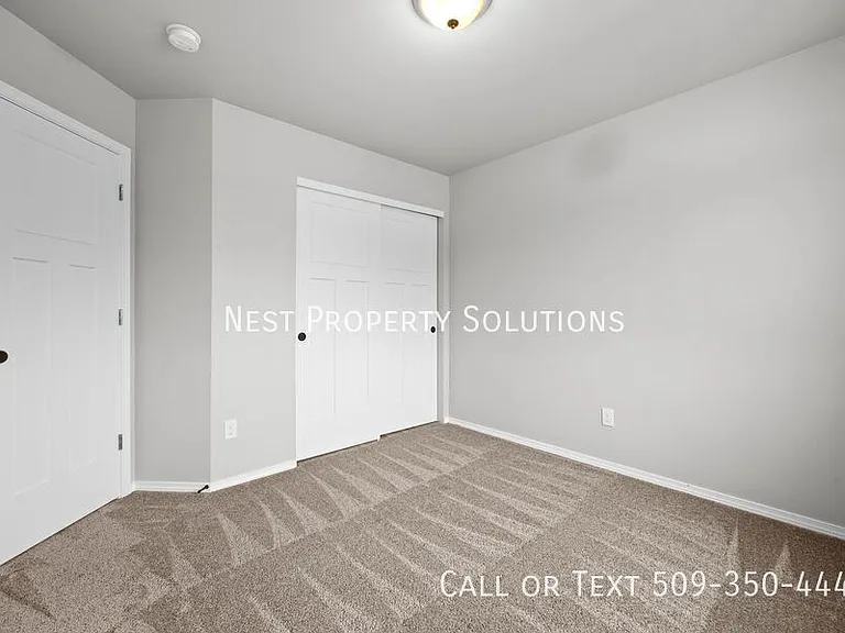 338 W 6th St — Photo 15