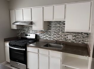 4721 1st St SW APT 302, Washington, DC 20032