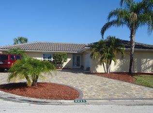 3211 Seaway Dr, New Port Richey, FL 34652