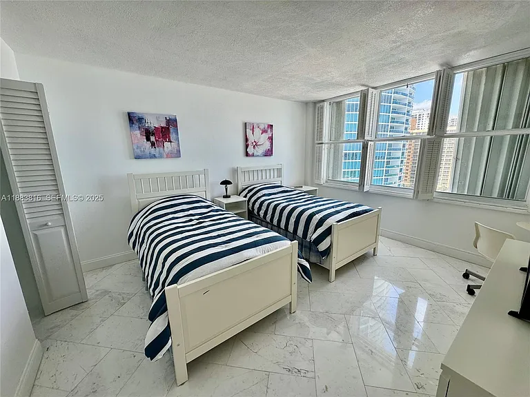 2751 S Ocean Dr #1204S — Photo 36