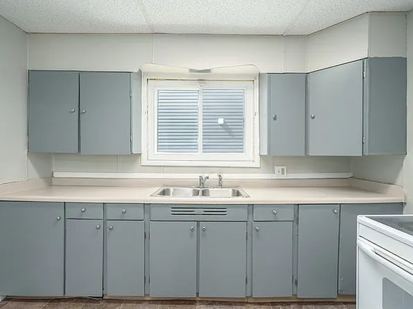 1120 Lake St, Kalamazoo, MI 49001