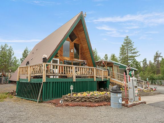 3rd image of 52717 Meadow Ln