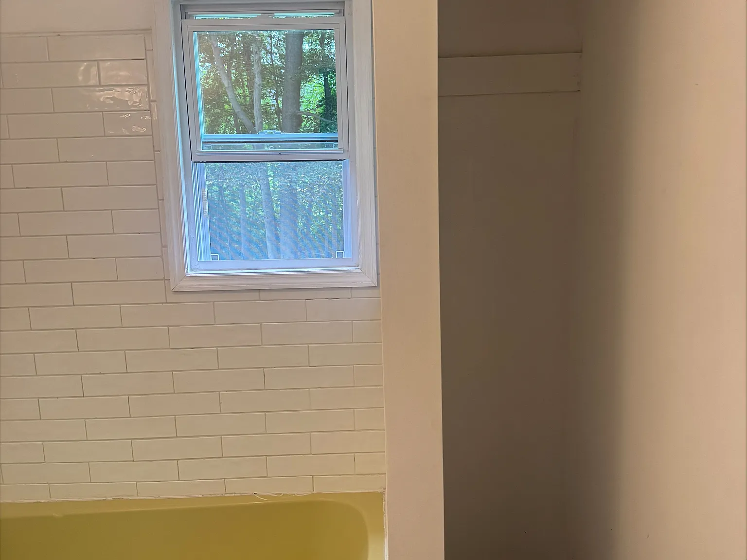 2 bed, 1000 sqft, $2,200 — Photo 4