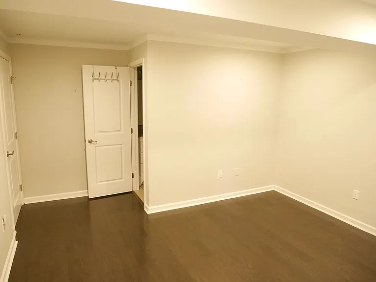 344 Ashby Commons Dr — Photo 30
