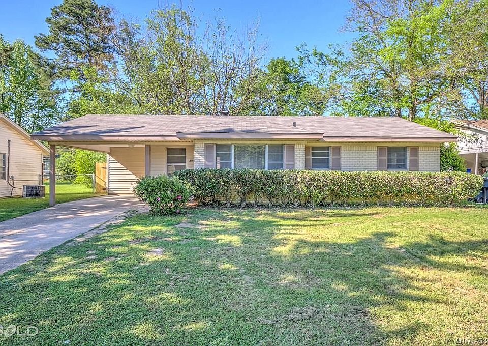1st image of 3040 Ivy Ln