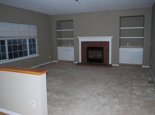 2097 Maples Pl, Highlands Ranch, CO 80129