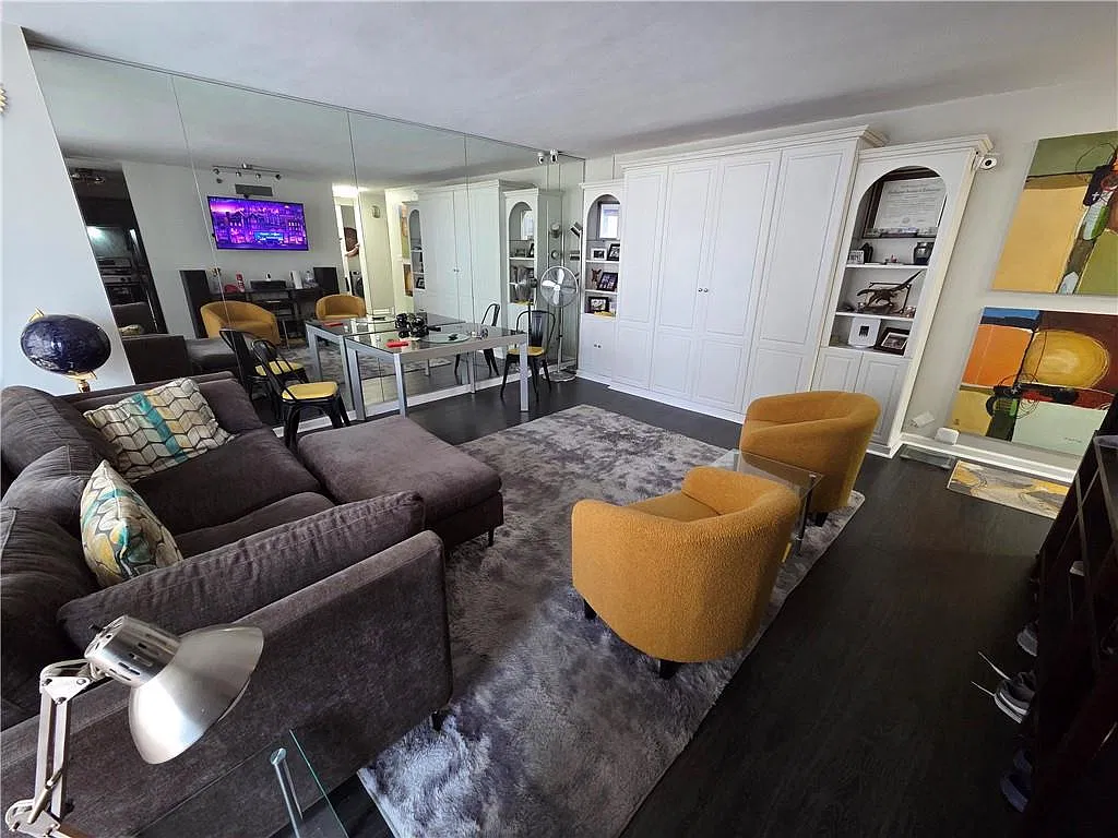 1 bed, 1.0 bath, 655 sqft, $1,395 — Photo 3