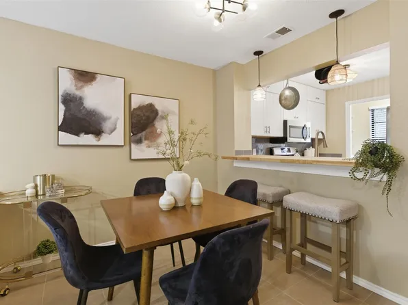 11821 Bittern Holw APT 16, Austin, TX 78758