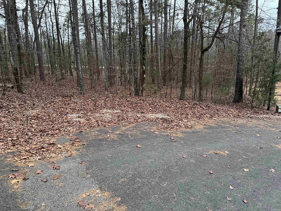2nd image of 10 Balduque Ln