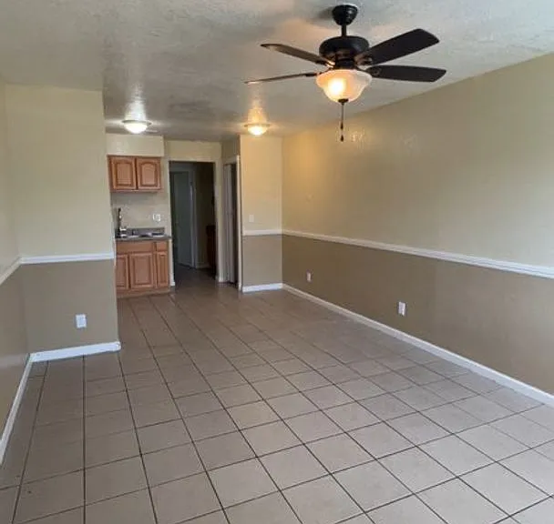 6769 N California St #18 — Photo 1