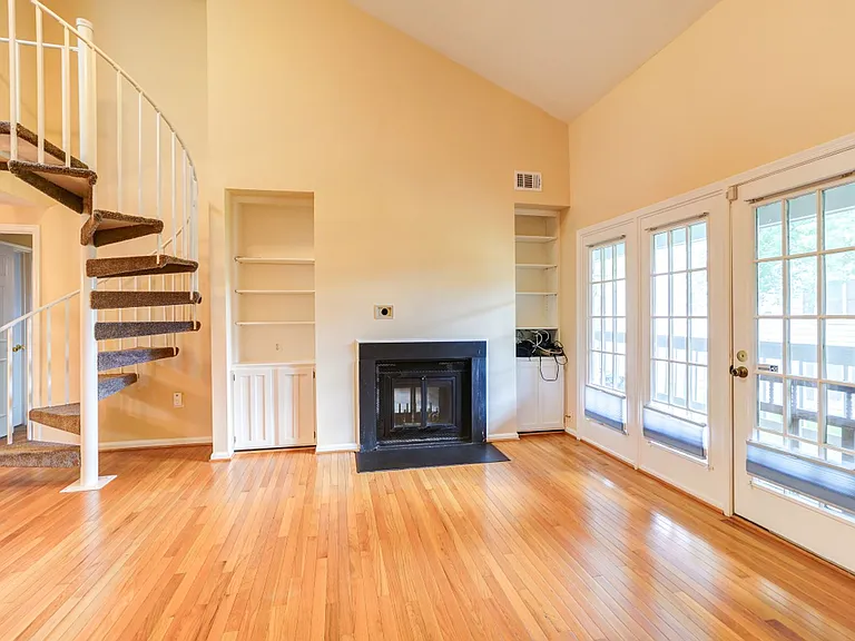 20649 Shadyside Way #B — Photo 20