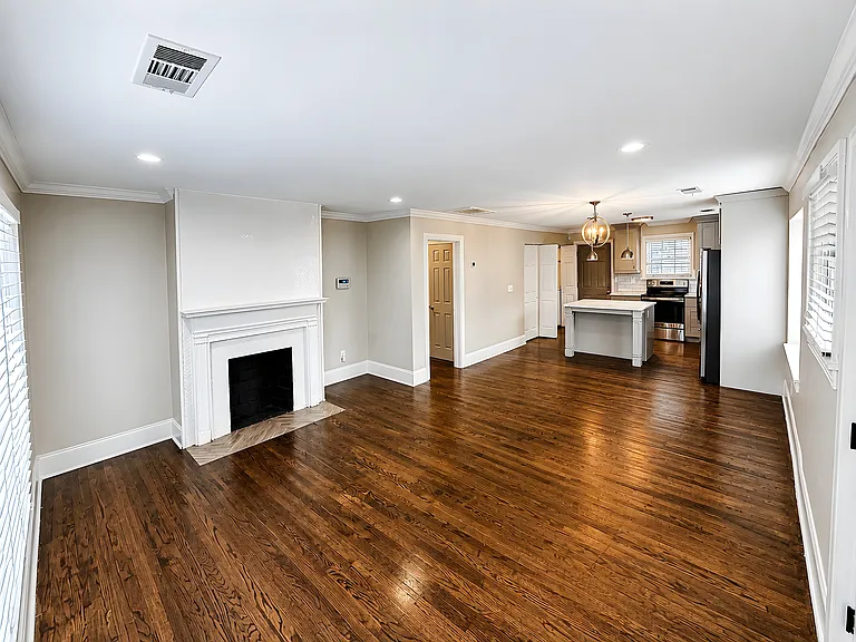 2168 Delowe Dr — Photo 4