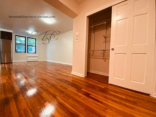 Rented by Silverstein Collection LLC  | media 1