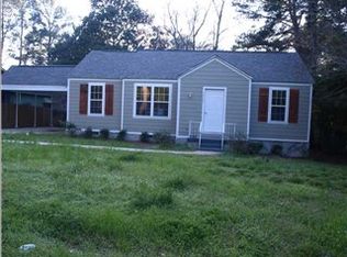 2009 East Dr, Jackson, MS 39204