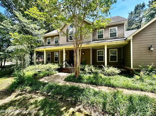 8863 Sheltowee Trl, Hernando, MS 38632