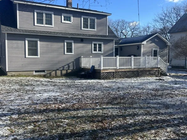 8 Bemis Street, Livermore Falls, ME 04254