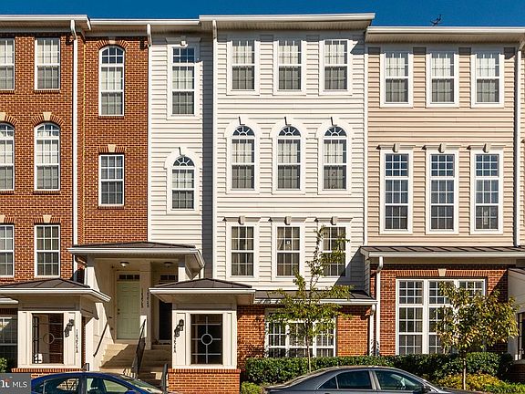 3rd image of 14254 Woven Willow Ln #63