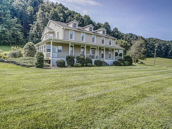 3rd image of 5148 Dishner Valley Rd