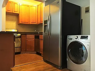 Rented by Bryan L Rozencwaig, LREB