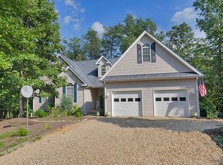 13 Briarwood Rd, Palmyra, VA 22963