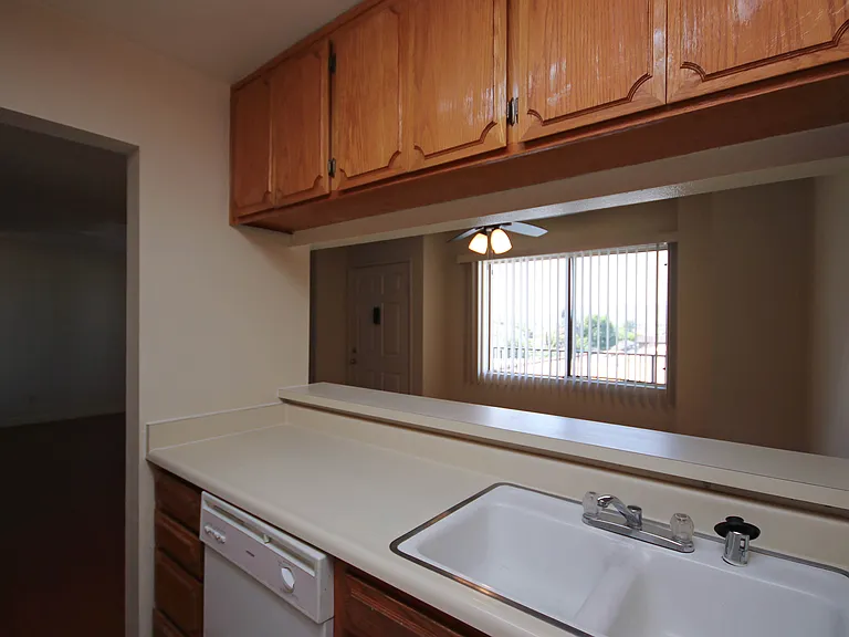 1310 E Acacia Ave #203 — Photo 9