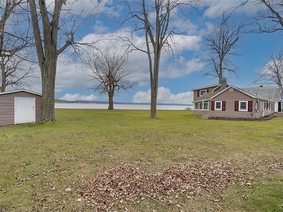 517 Ambrose St, Sackets Harbor, NY 13685 Zillow