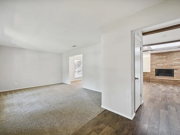 1725 Northcrest Dr — Photo 22