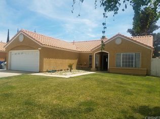 1554 Windsor Pl, Palmdale, CA 93551