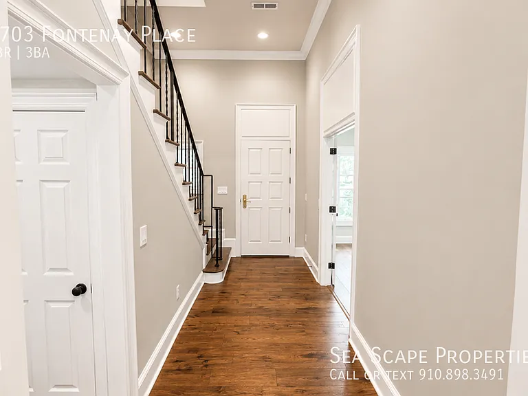 1703 Fontenay Pl — Photo 4