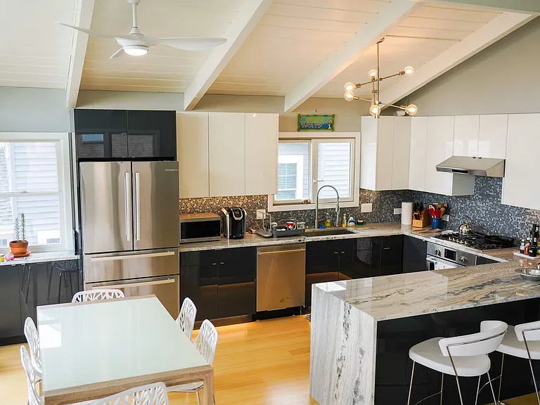 136 Henlopen Dr — Photo 22