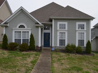 9702 Williamsborough Ln, Louisville, KY