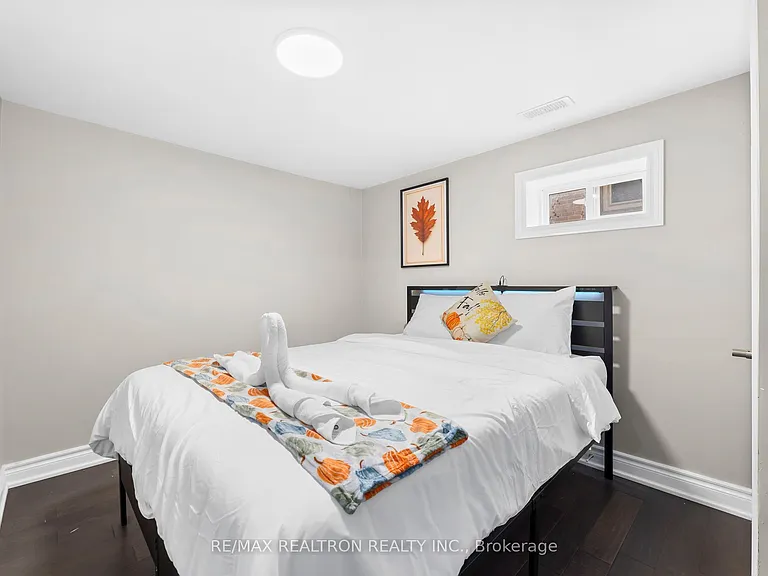 1141 Ritson Rd S — Photo 15