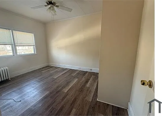 2 bed, $1,522 — Photo 1