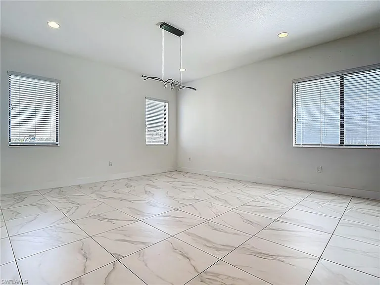 4815 Frattina St — Photo 7
