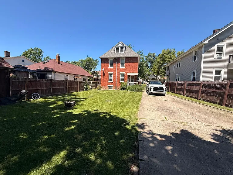 4711 Behrwald Ave #UP — Photo 43