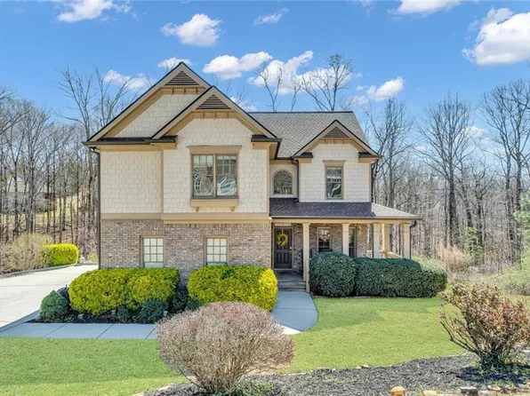 3436 Phoenix Cove Dr, Gainesville, GA 30506