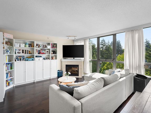 3rd image of 295 Guildford Way #902