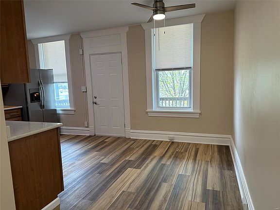 3rd image of 2223 Benton Ter #A