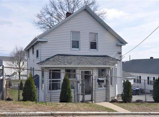 27 Clyde St, Providence, RI 02904