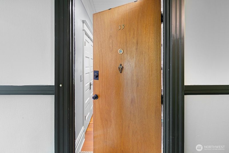 5th image of 7 Harrison Street #39