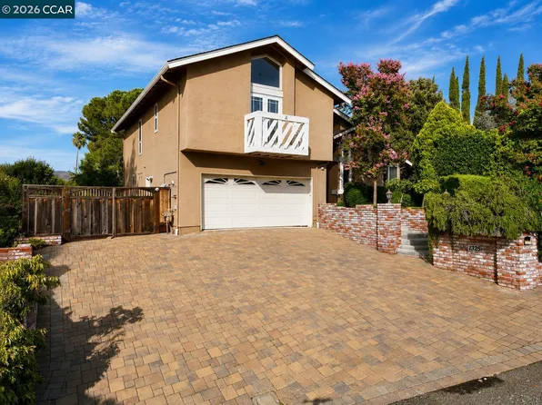 1325 New Hampshire Dr, Concord, CA 94521