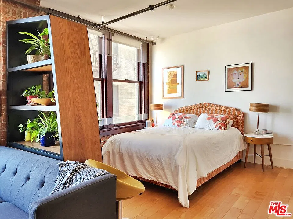 1 bed, 1.0 bath, 600 sqft, $1,920 — Photo 3